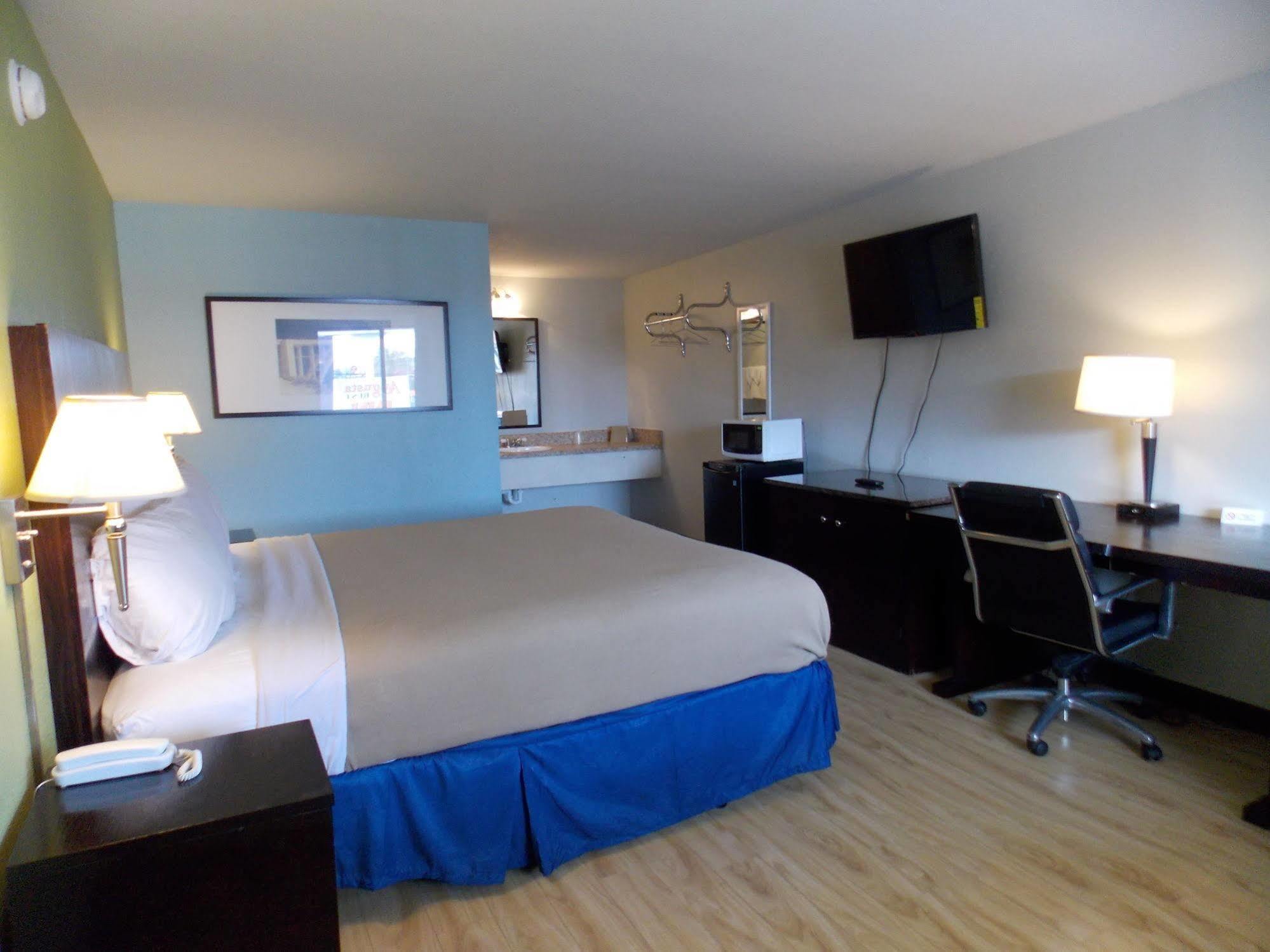 Augusta Best Inn Zewnętrze zdjęcie